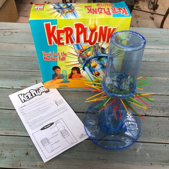 Kerplunk Classic Kids Game with Marbles and Sticks - Picture 3 of 8